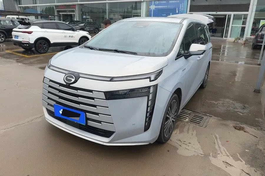 Open image lightbox: GAC Trumpchi 2024 E8 2.0 150km MAX Automatic Transmission