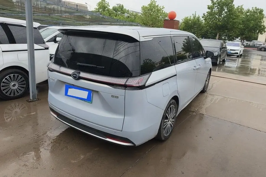 GAC Trumpchi 2024 E8 2.0 150km MAX Automatic Transmission 2