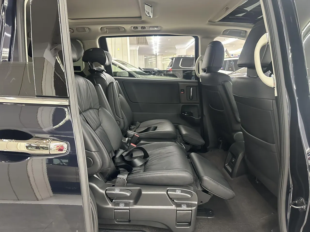 Honda 2024 Odyssey Hybrid 2.0 Stepless Sharp and Glory Edition Automatic Gear 8