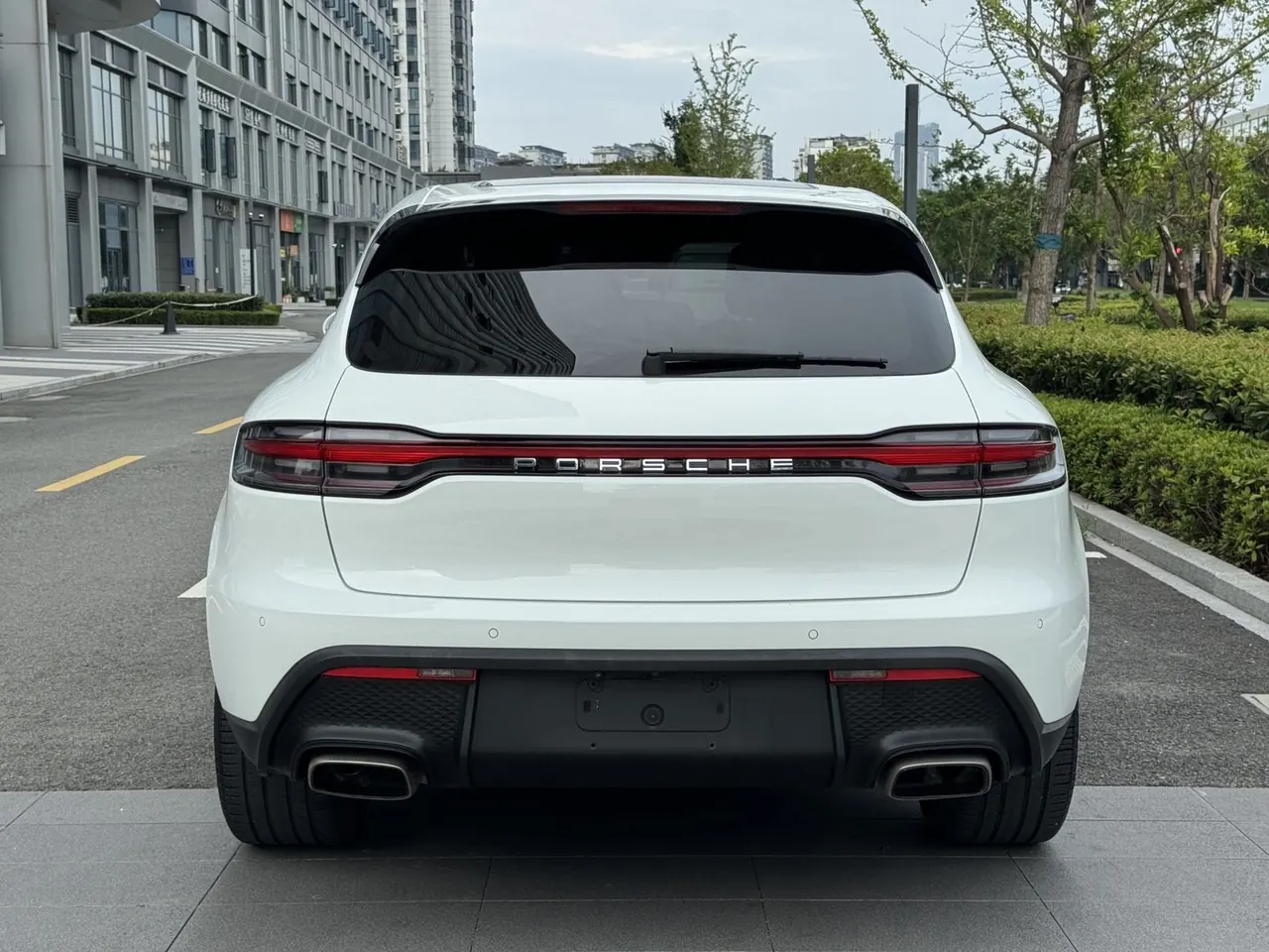 Porsche Macan (Imported) 2022 Macan 2.0T Automatic Gear 9
