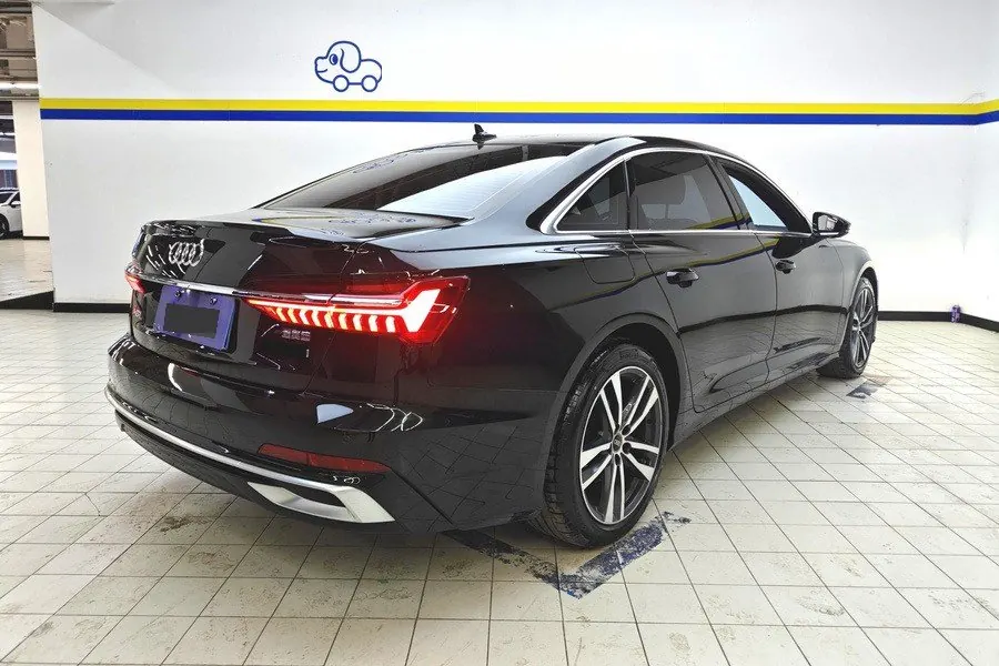 Audi 2024 A6L 2.0TFSI 40TFSI Deluxe Dynamic Automatic 2
