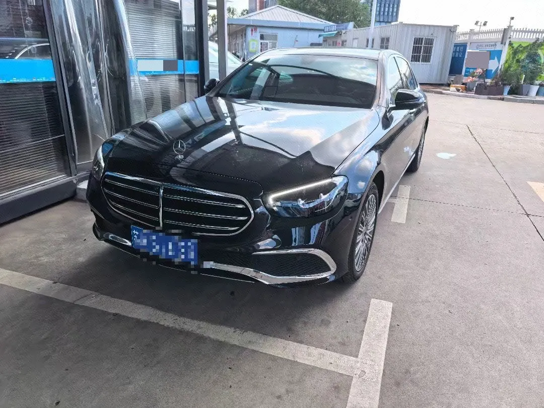 Open image lightbox: Mercedes Benz E Class 2022 E 300 L 2.0T Luxury (Change 2) Automatic Gear
