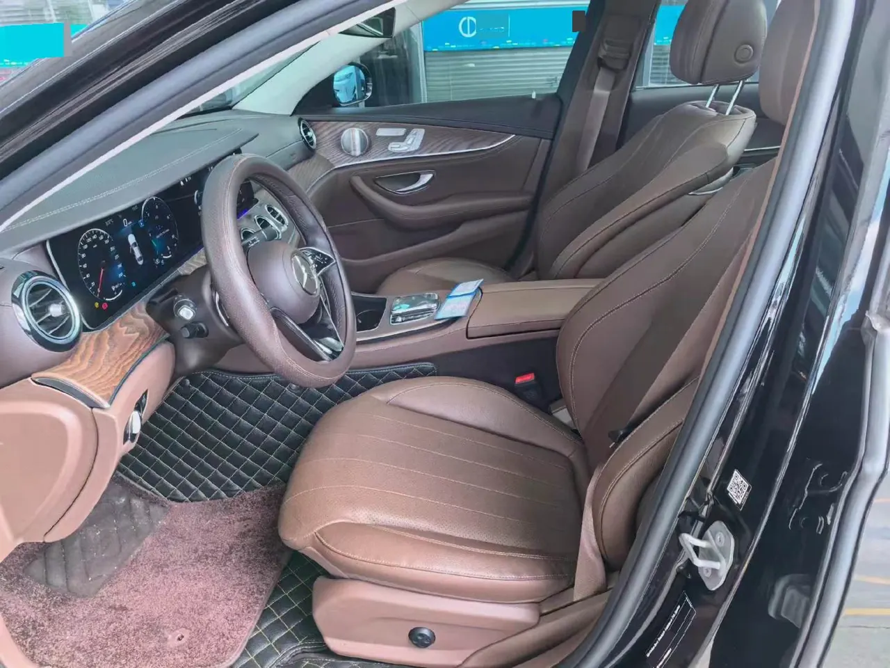 Mercedes Benz E Class 2022 E 300 L 2.0T Luxury (Change 2) Automatic Gear 2
