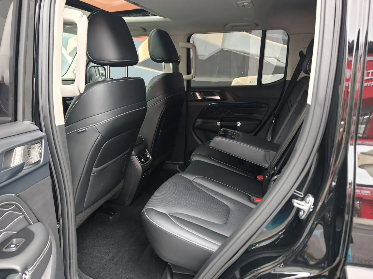 Tank 2025 Tank 300 2.4T Diesel Edition Automatic Gear 3