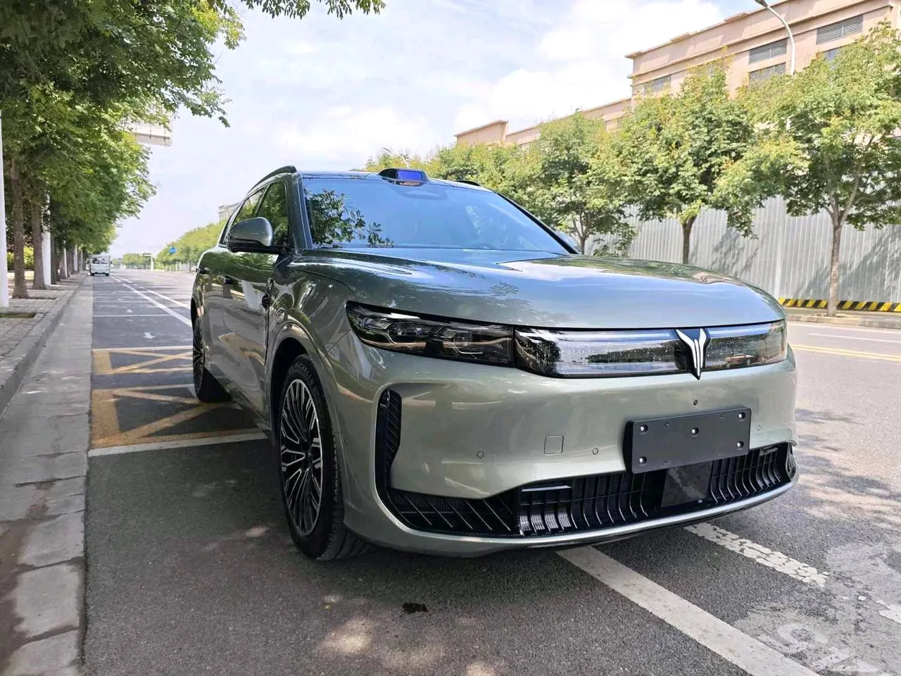 Voyah 2025 FREE four-wheel drive dry Kun version of automatic gear 19