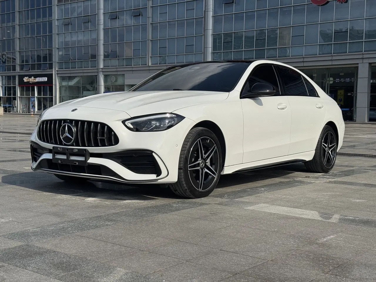 打开图片灯箱:Mercedes Benz Class C 2024 C 260 L 48V 1.5T Hao Night Sports Edition (Modified 3) Automatic Gear