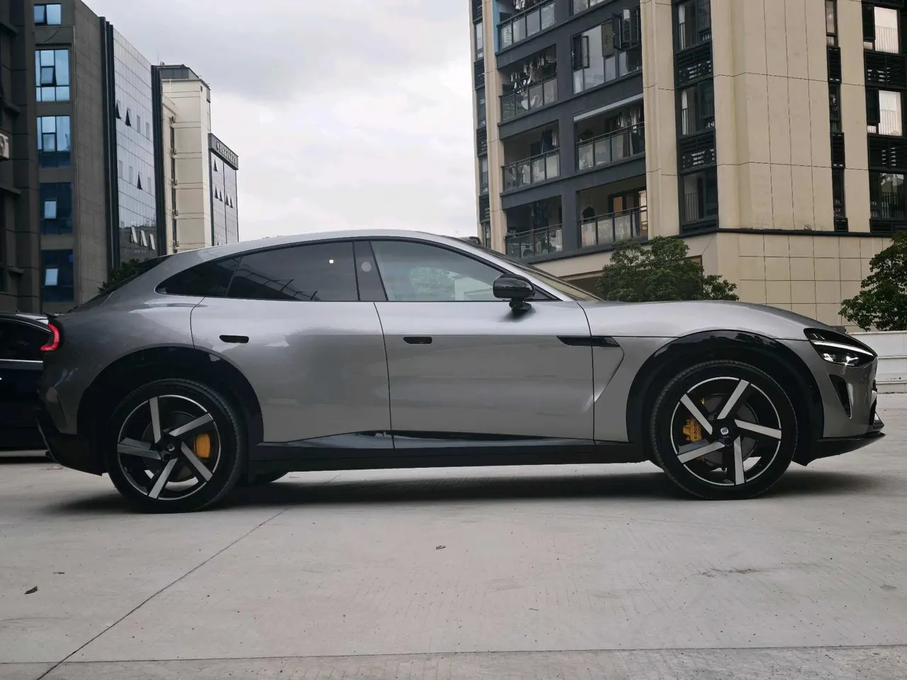 MI 2025 YU7 Long Endurance Rear Drive Automatic Gear 6
