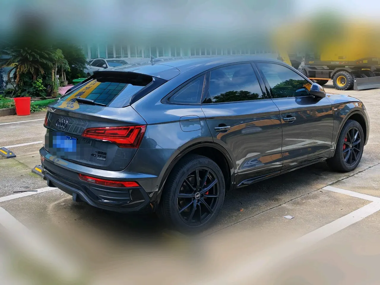 Audi 2024 Q5L Sportback 2.0TFSI 40TFSI luxury automatic 4