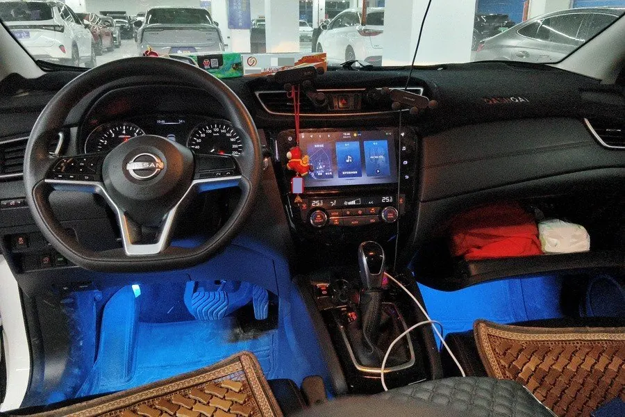 Nissan 2023 Xiao Ke 2.0 Stepless XV Comfort Edition Automatic Gear 5