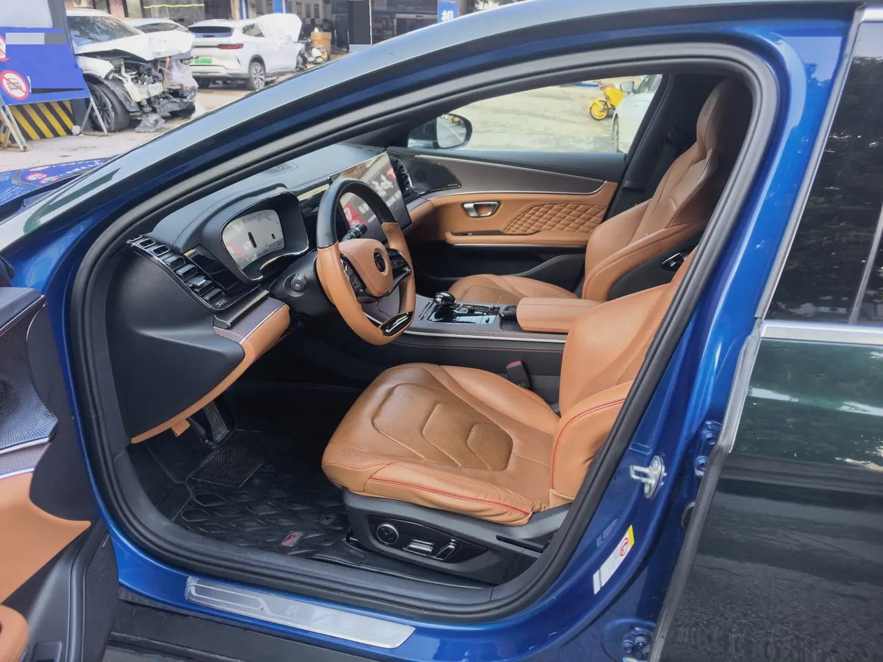 BYD 2022 Han Chuangshi version 610KM four-wheel drive exclusive automatic transmission 8