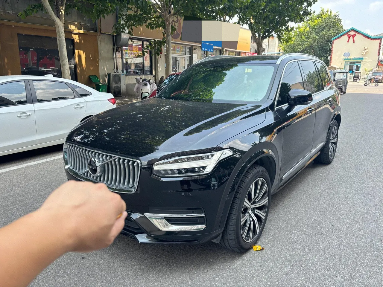 打开图片灯箱:Volvo XC90 (Imported) 2022 XC90 48V 2.0T B5 Zhixing Deluxe Edition 5-seat Automatic Gear
