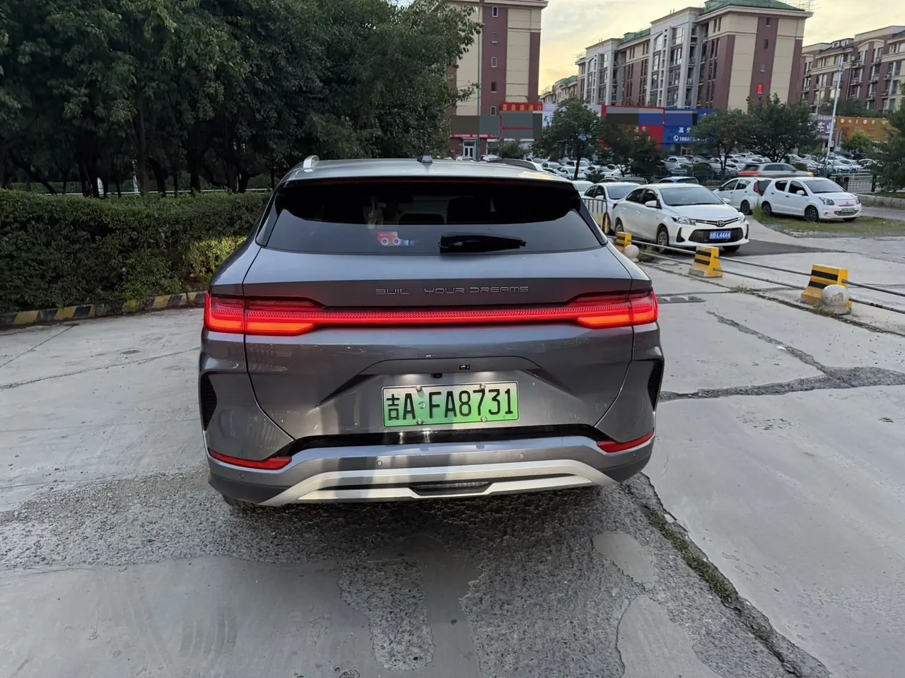 BYD 2023 Song PLUS DM-i 1.5 Stepless Champion Edition 110KM Flagship PLUS Automatic Gear 8
