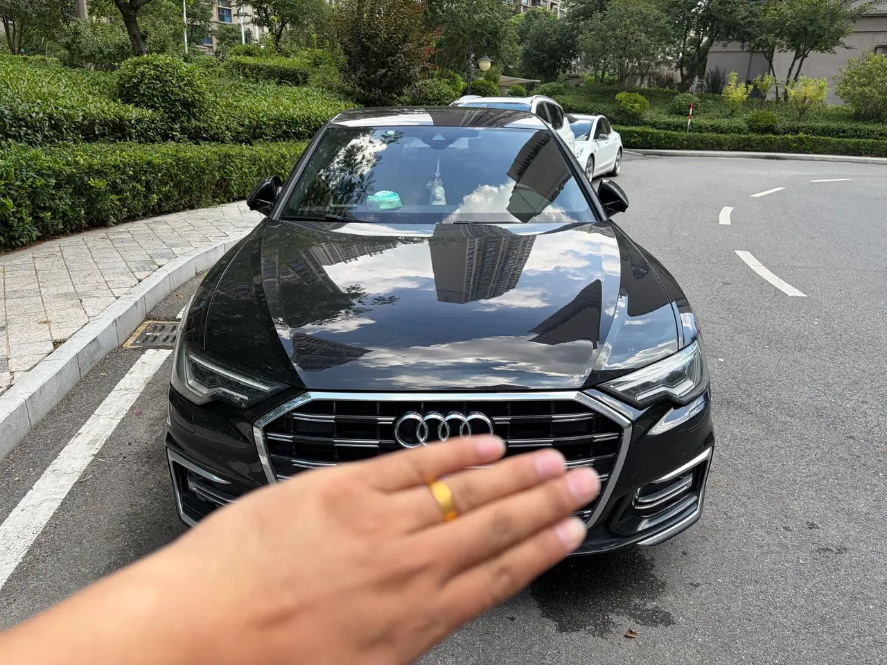 Audi 2023 A6L 2.0TFSI 40TFSI Deluxe Dynamic Automatic 2