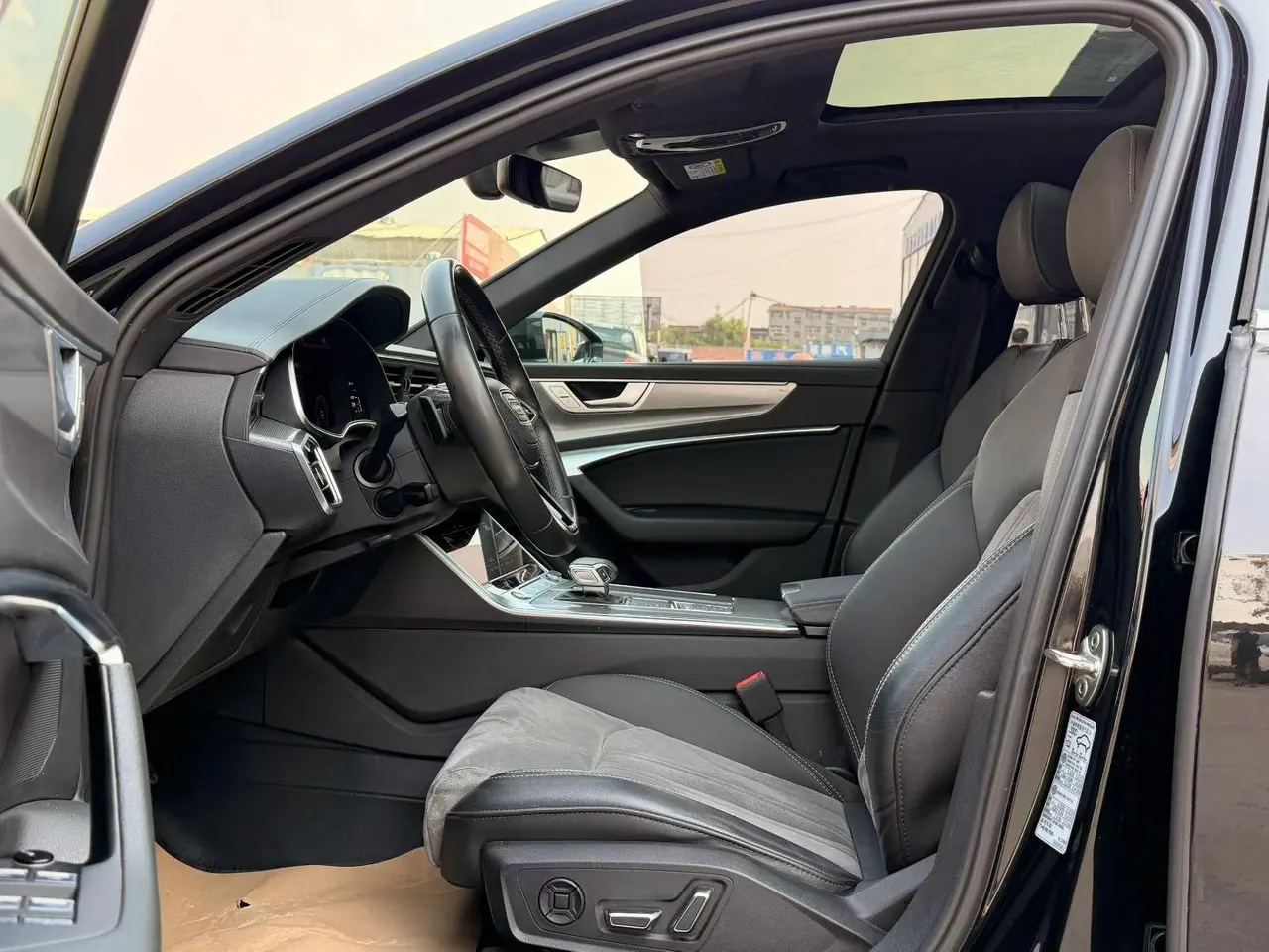 Audi 2023 A6L 2.0TFSI 40TFSI Deluxe Dynamic Automatic 7