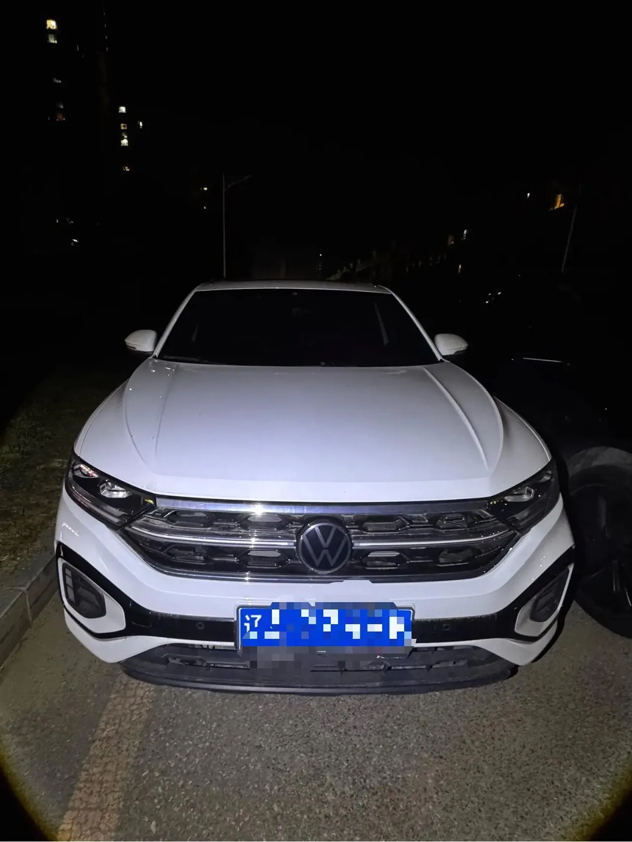 Volkswagen 2023 Tange 1.5TSI 300TSI Two-Drive Chen Guang Edition Automatic Gear 2