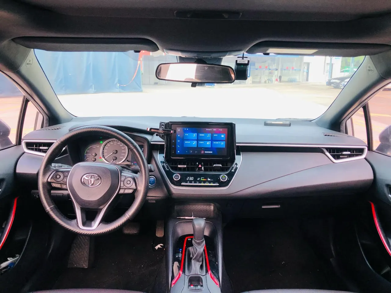 Toyota 2022 Lei Ling Shuangqing 1.8H Stepless Sports Edition Automatic Gear 7