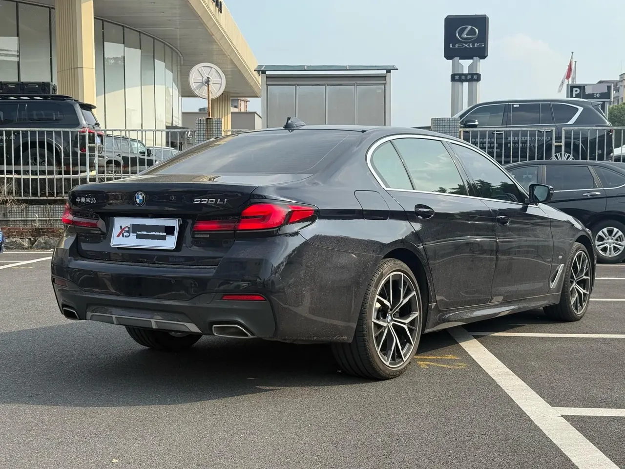 BMW 5 Series 2022 530Li 2.0T Premium Luxury Suit (Modified) Automatic Gear 3