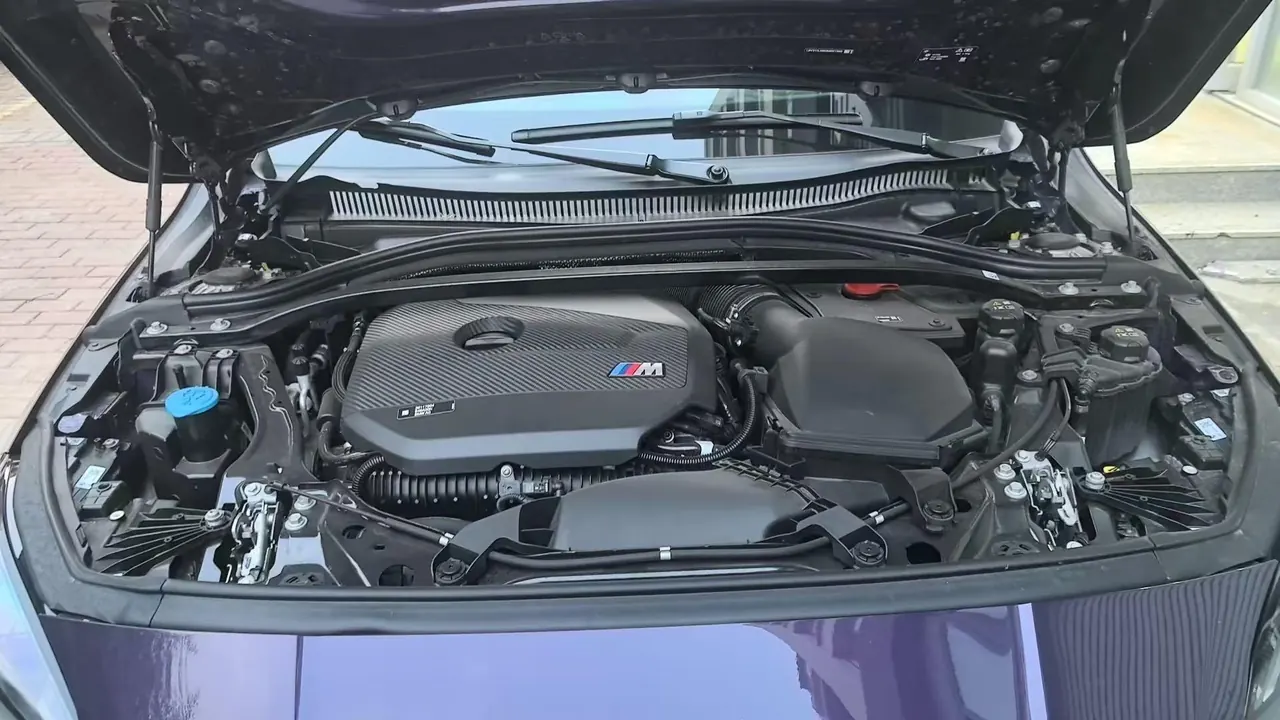 BMW 2 Series 2025 M235L 2.0T Automatic 5