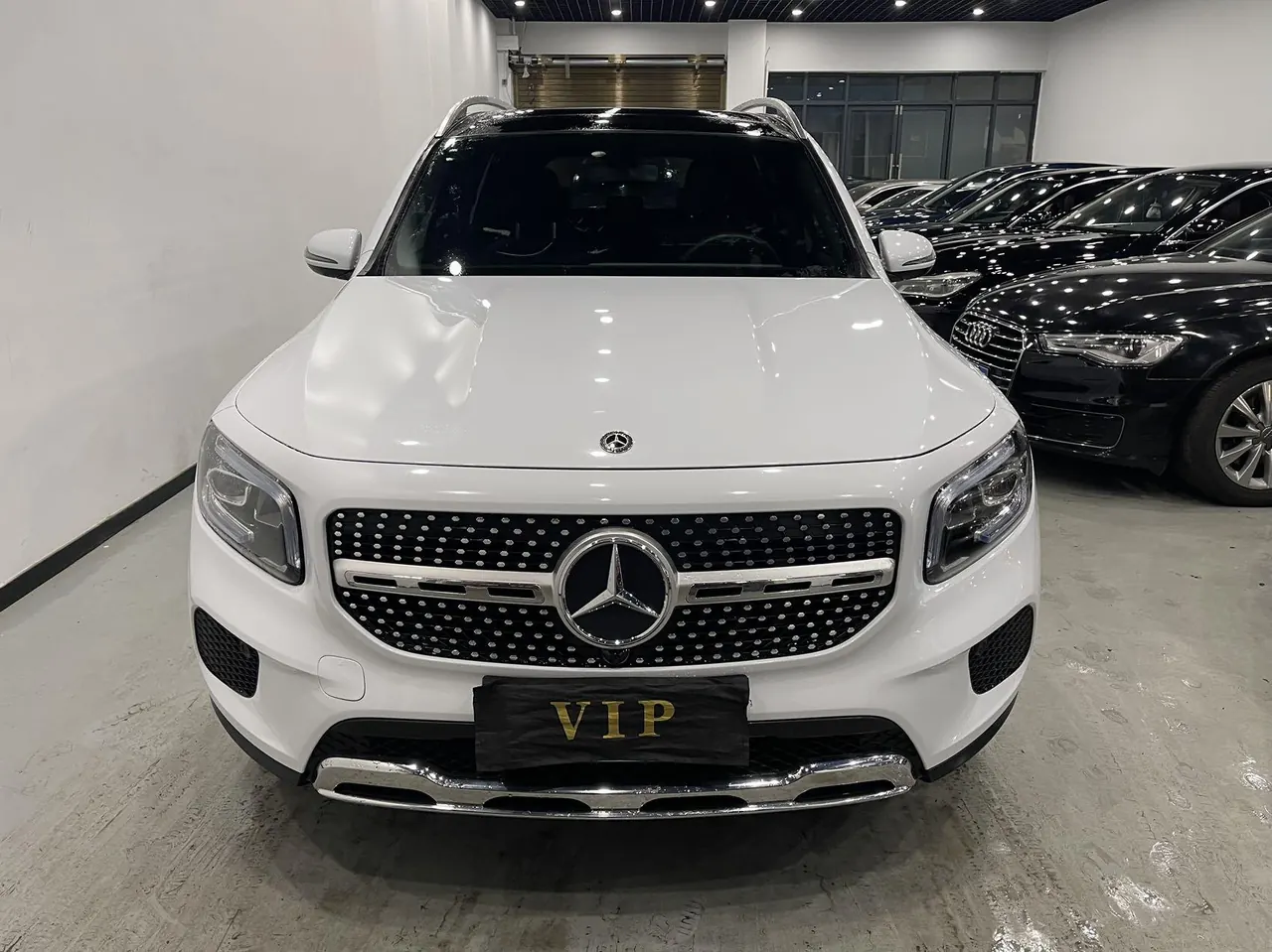 Mercedes Benz 2020 GLB 200 1.3T Dynamic (Modified) Automatic Gear 2