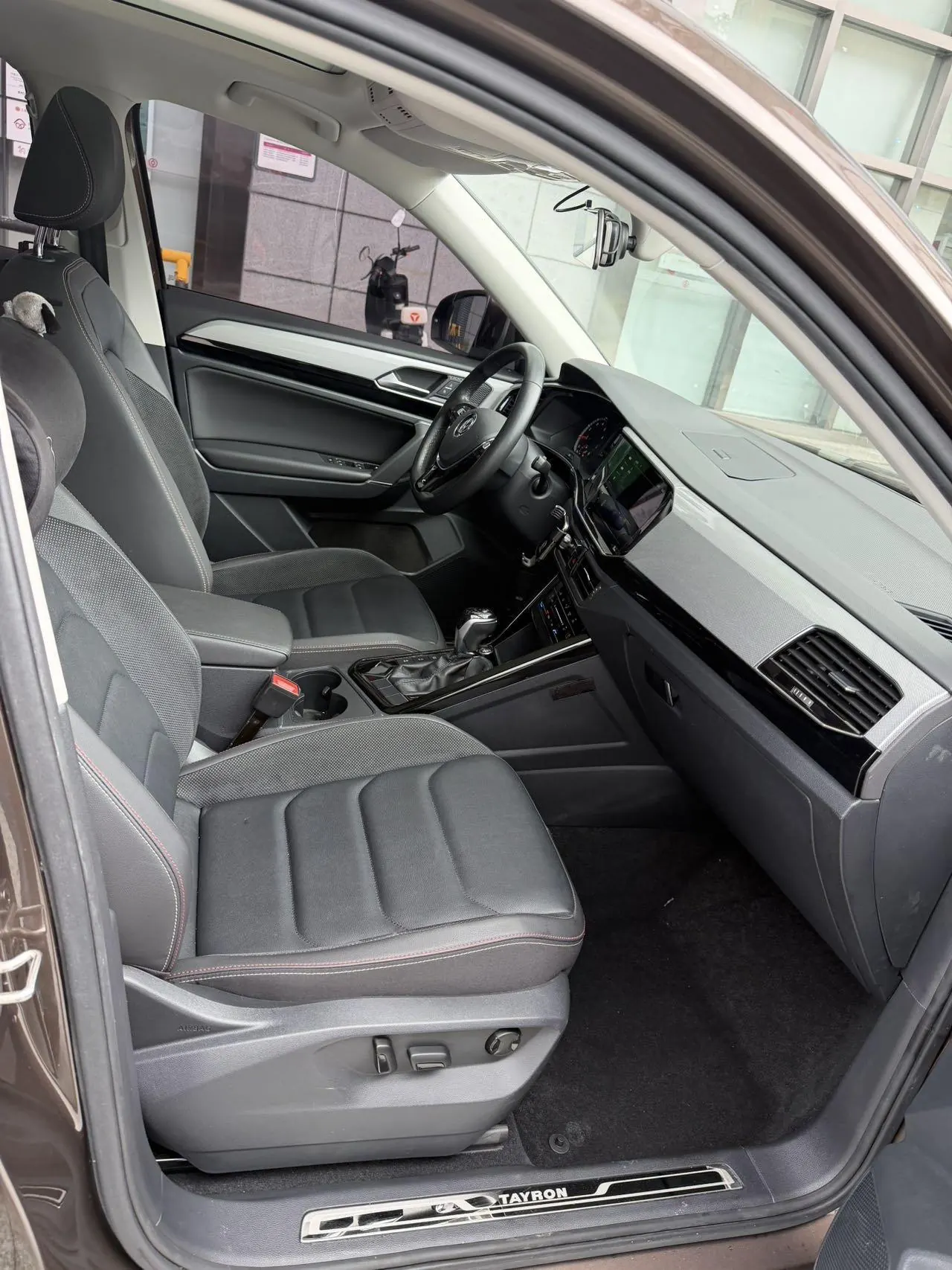 Volkswagen 2020 Tanyue 2.0TSI 330TSI Two-Drive Deluxe Smart Joint Edition Automatic Gear 8
