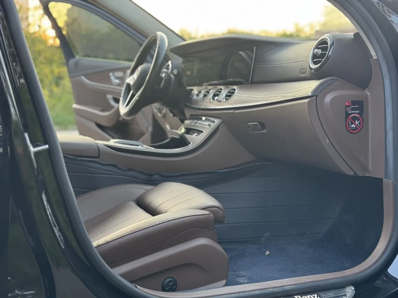Mercedes Benz E Class 2022 E 300 L 2.0T Luxury (Change 2) Automatic Gear 4