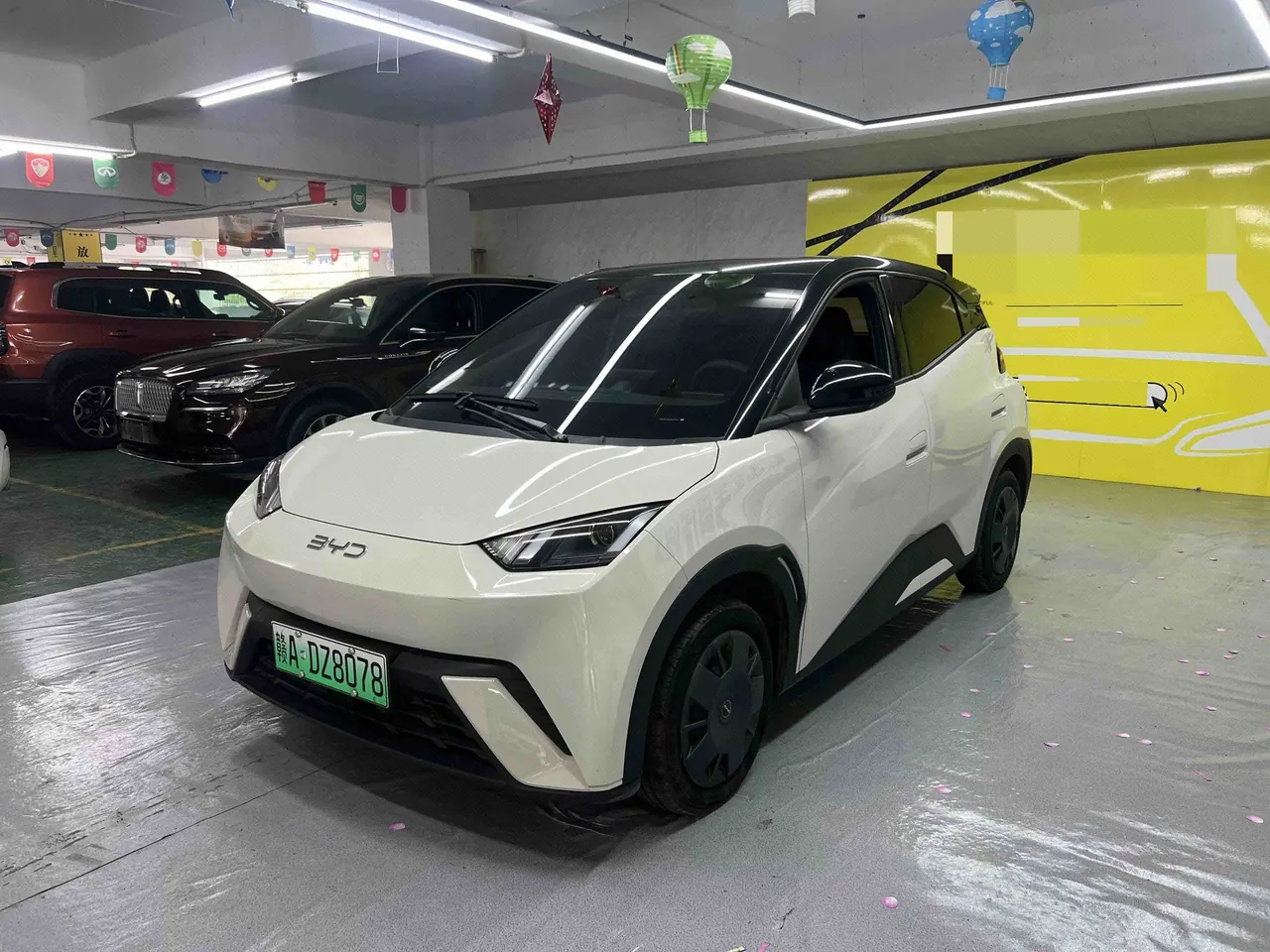 Open image lightbox: BYD 2024 Seagull Glory 305km Free Automatic Gear