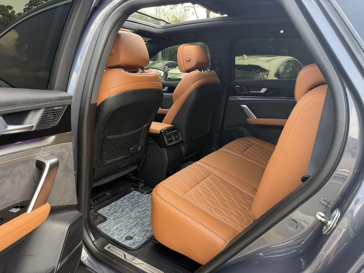 BYD Tang New Energy 2023 Tang DM-i 1.5T Stepless 112KM Champion Edition Exclusive Automatic Gear 8