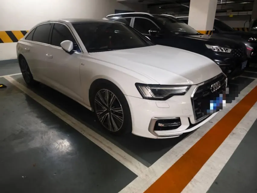 Audi 2024 A6L 2.0TFSI 45TFSI Quattro Selected Dynamic Automatic 2