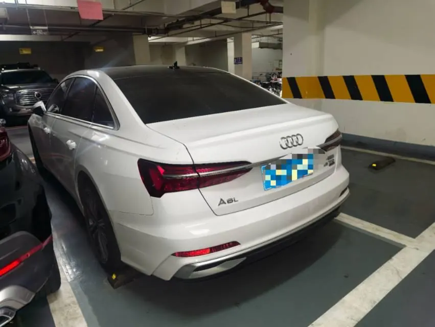 Audi 2024 A6L 2.0TFSI 45TFSI Quattro Selected Dynamic Automatic 4