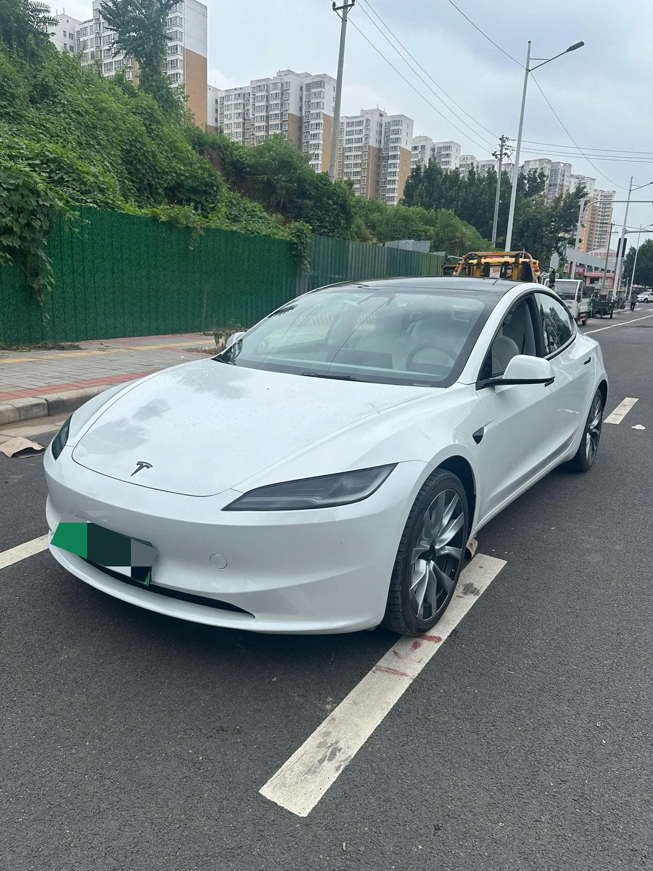 Open image lightbox: Tesla 2023 Model 3 Rejuvenation Edition Rear Wheel Drive Automatic Transmission