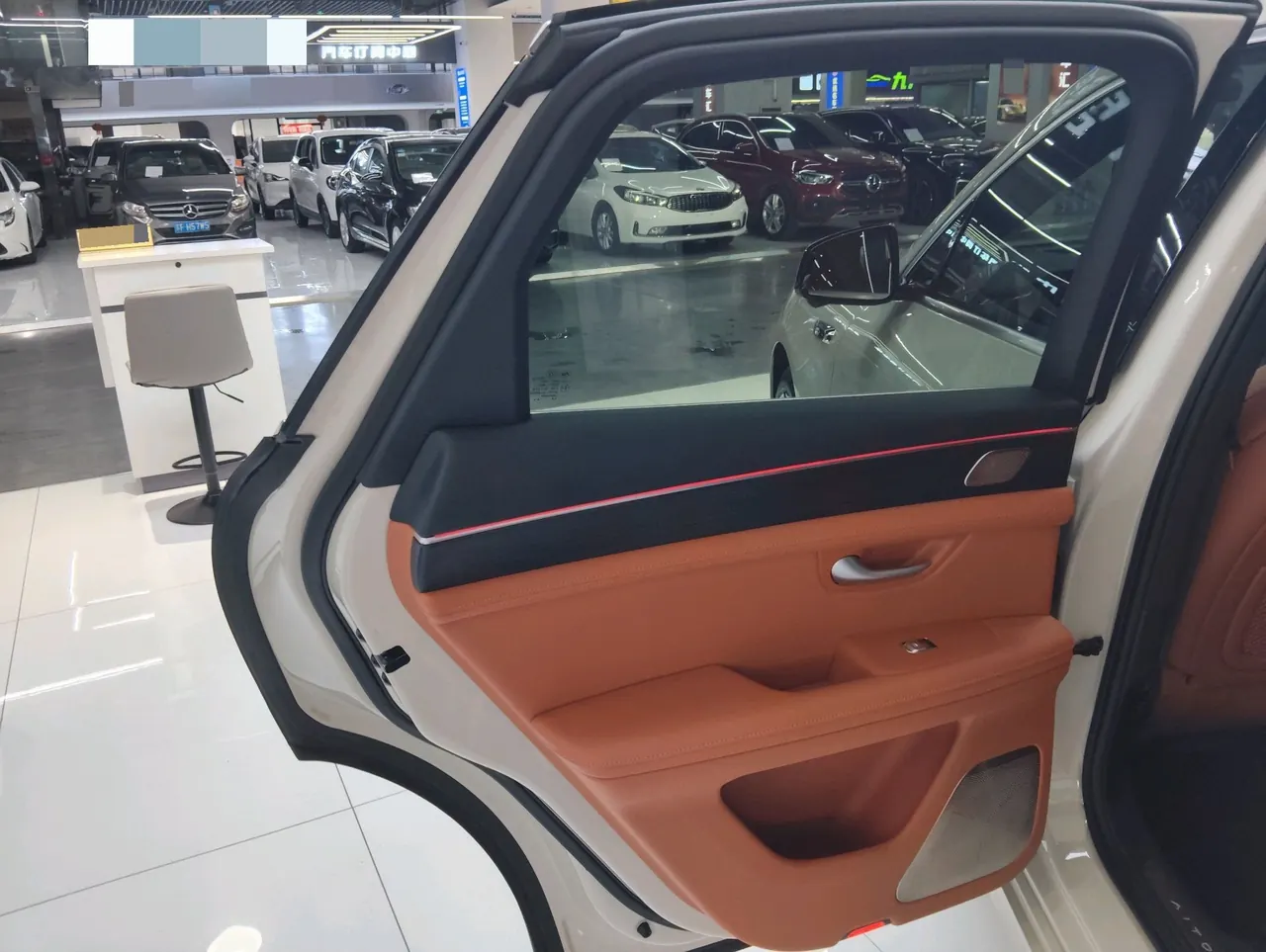 AITO 2025 AITO M5 extended range Ultra 4-wheel drive version automatic gear 10