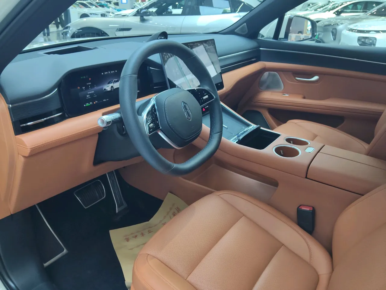 AITO 2025 AITO M5 extended range Ultra 4-wheel drive version automatic gear 6