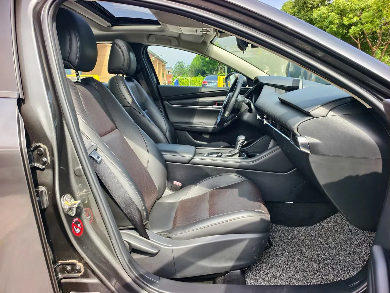 Mazda 3 Oncorsela 2020 Mazda 3 Oncorsela-sedan 2.0 elegant automatic gear 4