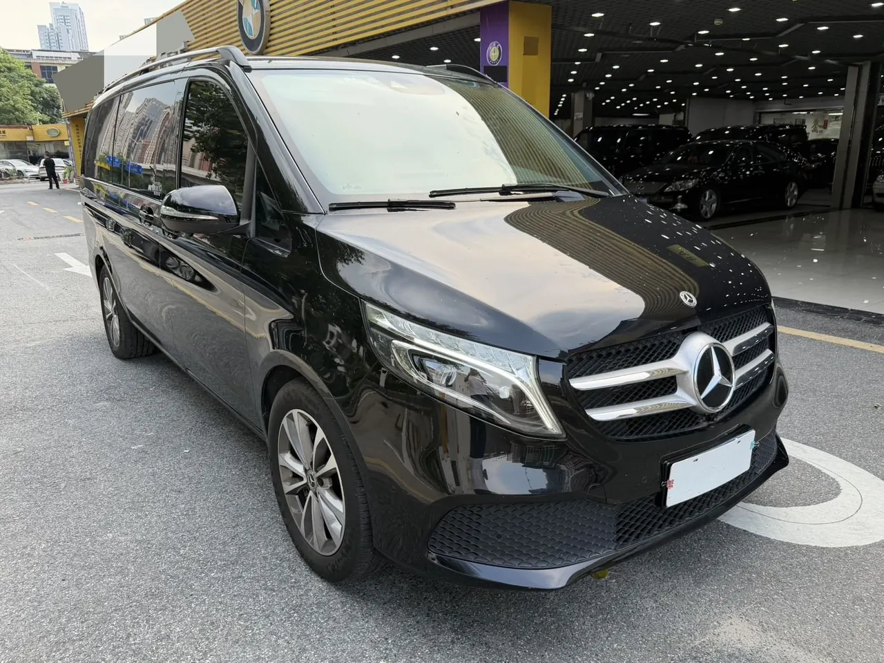 Mercedes Benz 2021 Vito 2.0T Elite Edition 7-seat Automatic Gear 3
