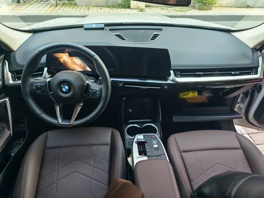 BMW 2025 X1 sDrive25Li 2.0T X design set automatic gear 5