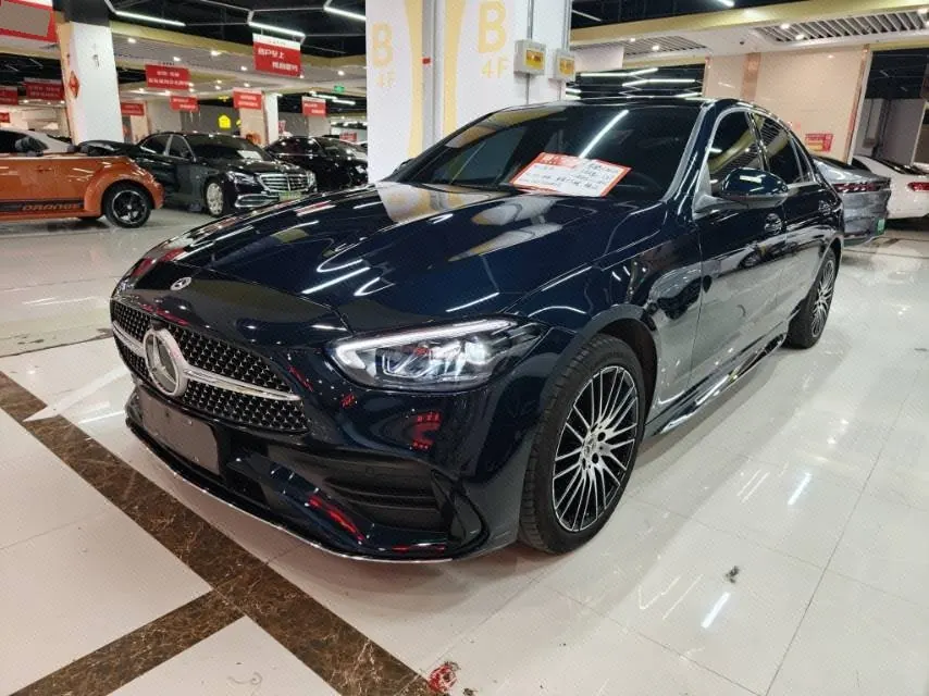 打开图片灯箱:Mercedes Benz Class C 2025 C 260 L 48V 1.5T Sports Edition (Modified) Automatic Gear