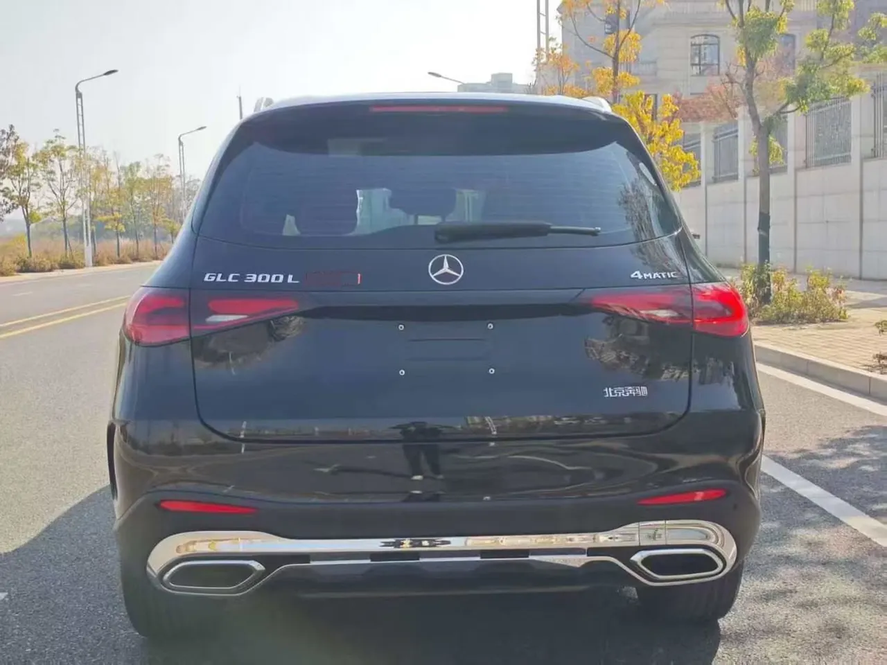 Mercedes Benz 2023 GLC 300 L 4MATIC 48V 2.0T dynamic 7-seat automatic gear 8