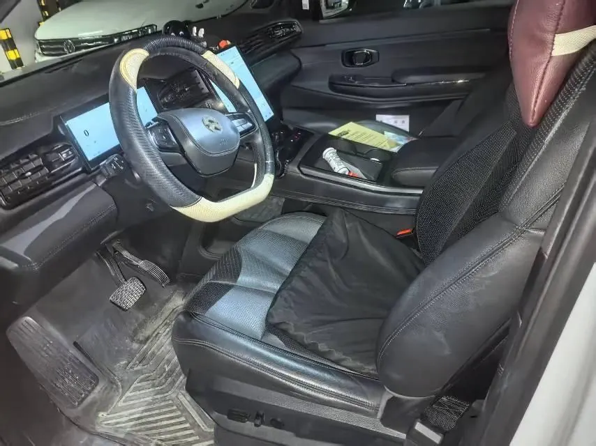 NIO 2020 ES 8 450KM 7-seat automatic gear 3