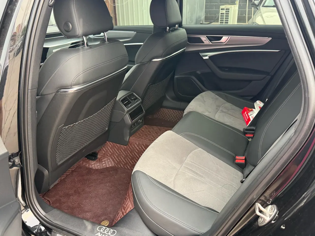 Audi 2023 A6L 2.0TFSI 40TFSI Deluxe Dynamic Automatic 6
