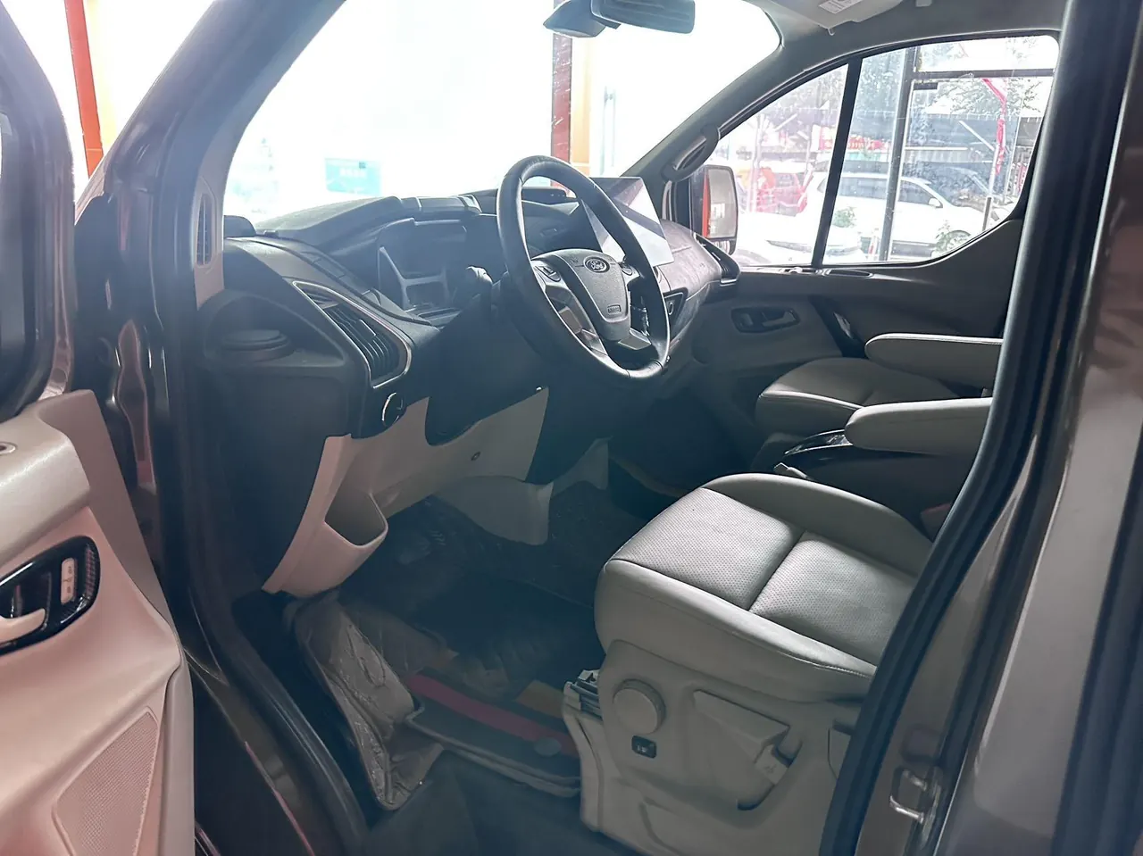 Ford 2020 Turuio 2.0T Elite Edition Automatic Gear 4