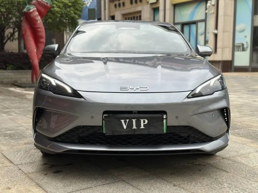 BYD 2025 seals 05 DM-i 1.5 stepless smart driving version 120KM flagship automatic gear 2