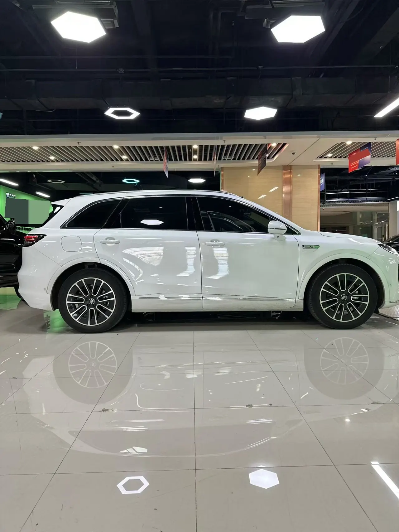 Shangjie 2025 H5 Range-Extended Max Automatic Transmission 3