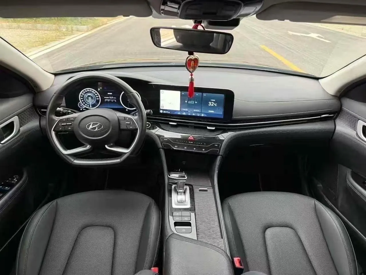 Hyundai 2021 name figure 1.8 stepless GLX elite version automatic gear 3