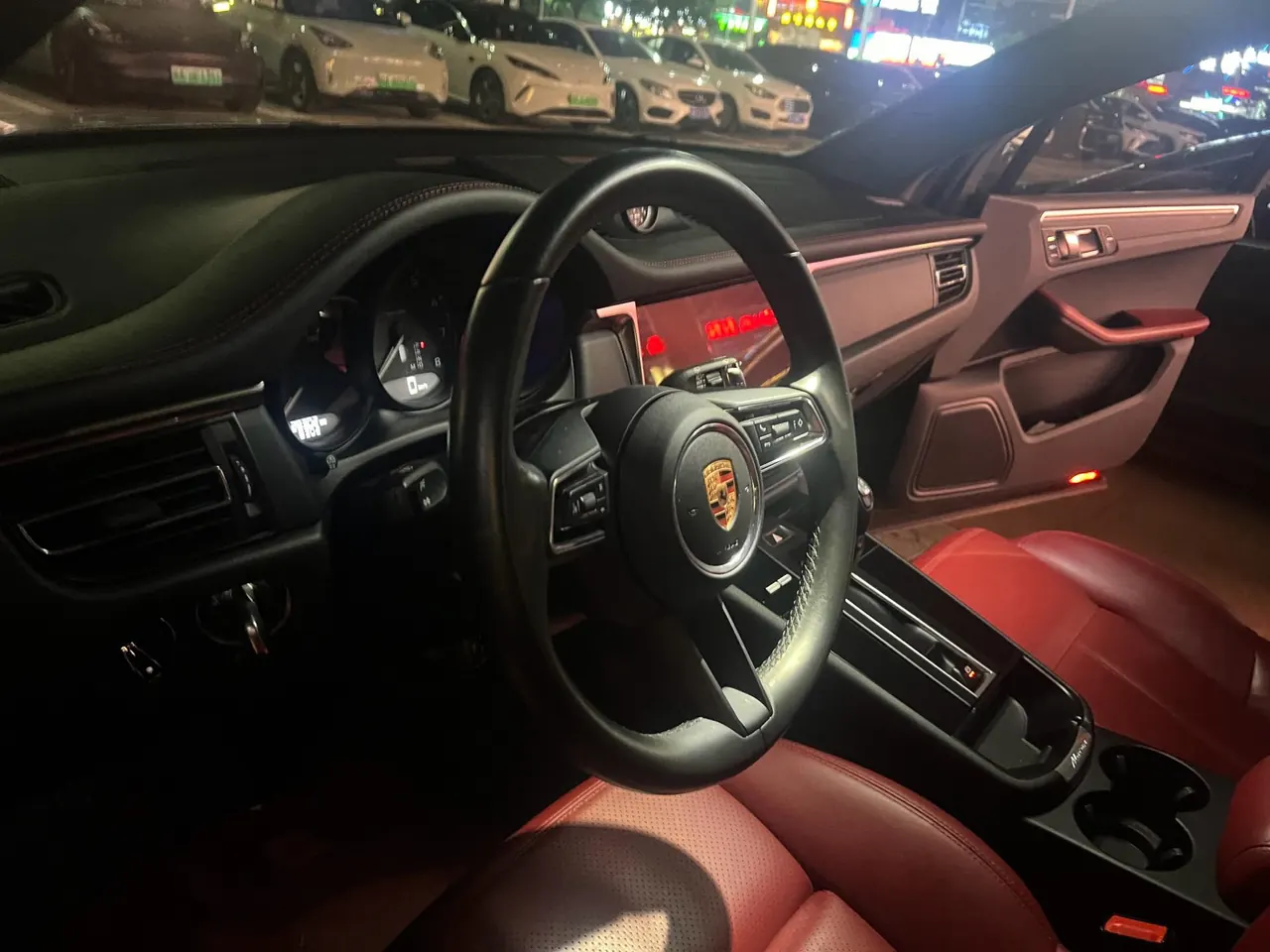 Porsche Macan (Imported) 2023 Macan 2.0T Automatic Gear 7