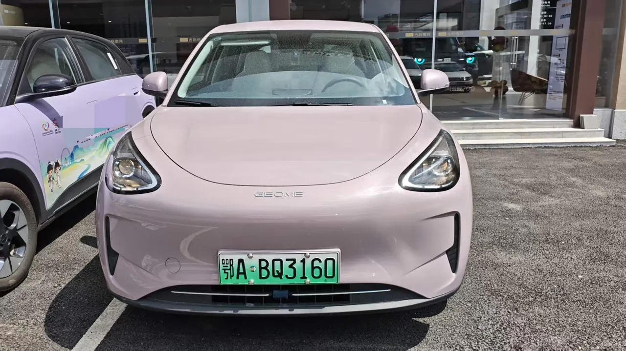 Geely 2025 Star Wish 310km Youth Edition Automatic Gear 2