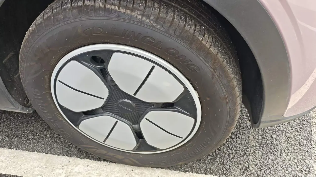 Geely 2025 Star Wish 310km Youth Edition Automatic Gear 3