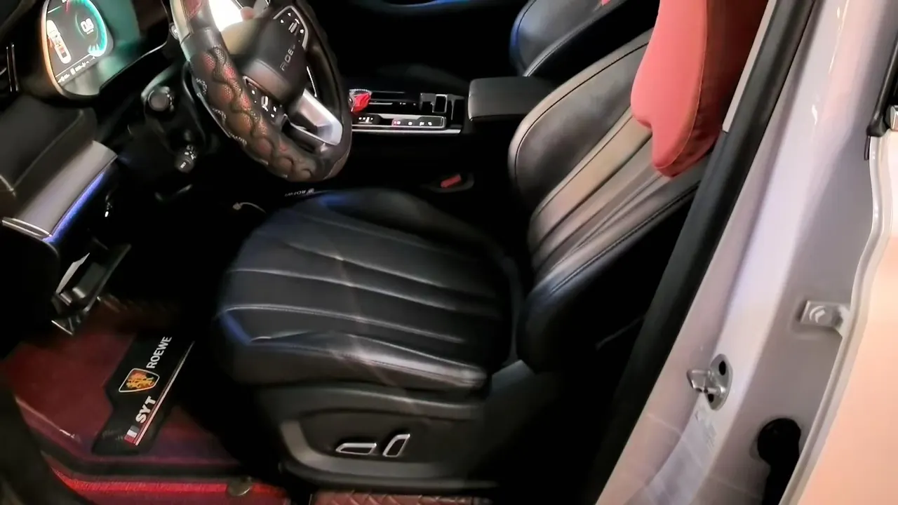 Roewe 2021 RX5 MAX 1.5TGI 300TGI Supreme Series Intelligent Cockpit Honorable Edition Automatic Gear 3
