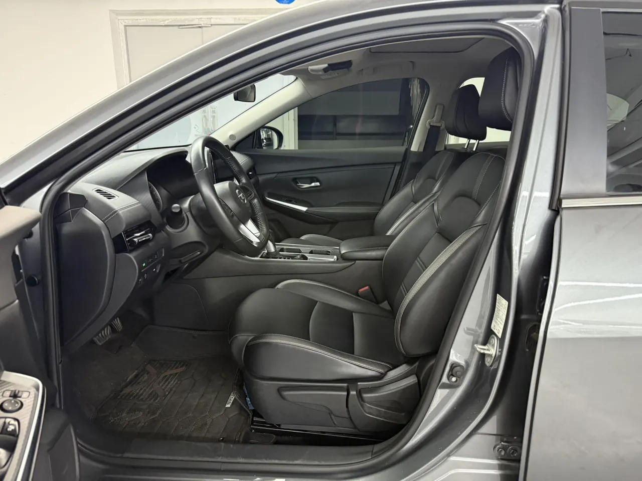 Nissan 2021 Sylphy 1.6 Stepless XL Pleasant Edition Automatic Gear 4