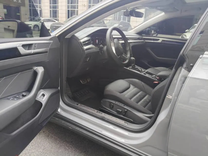 Volkswagen 2023 CC Hunting Car 2.0TSI 380TSI Hunting Heart Edition Automatic Gear 7