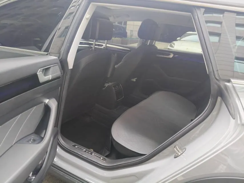 Volkswagen 2023 CC Hunting Car 2.0TSI 380TSI Hunting Heart Edition Automatic Gear 8